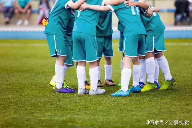 中国男篮队长：球队在拼劲和沟通上出现了问题
